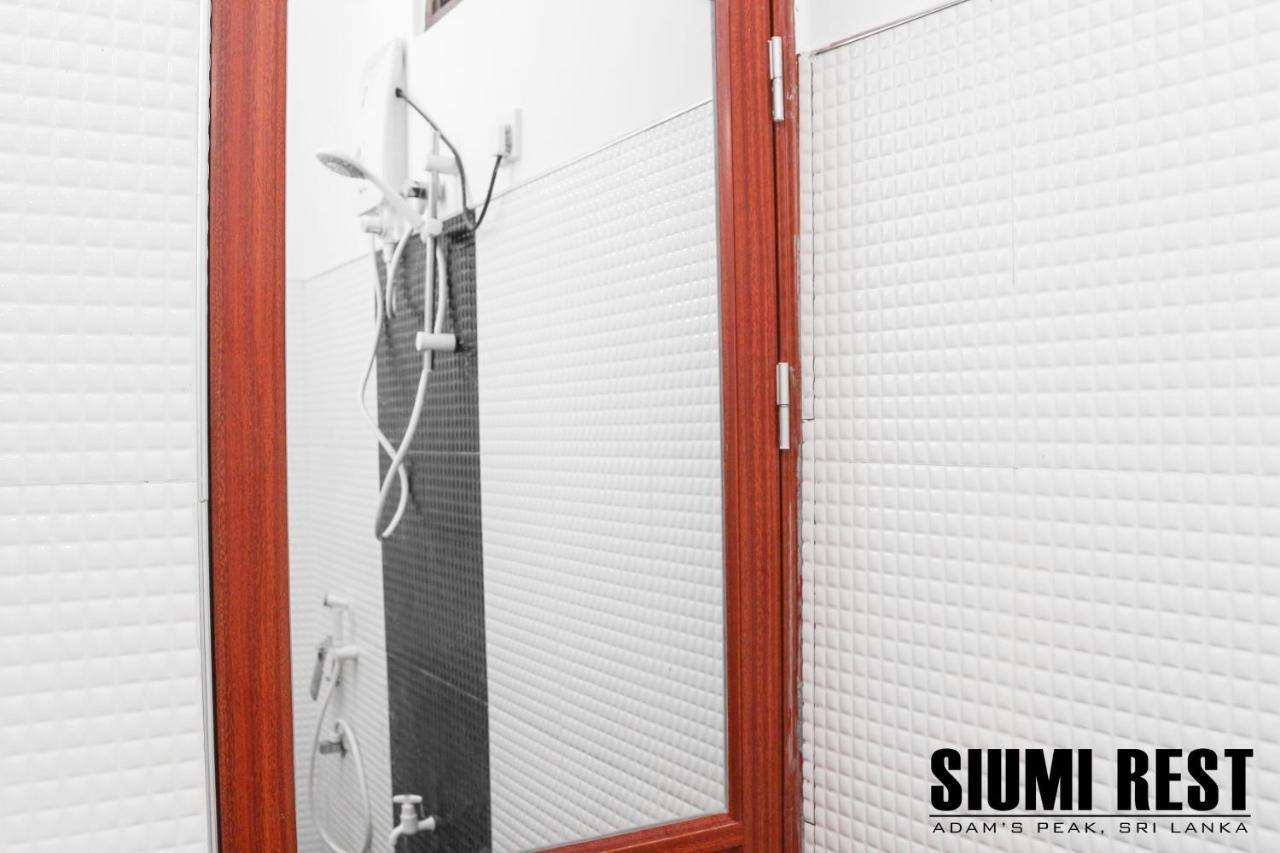 Siumi Rest Hotel Nallathanniya Exterior photo